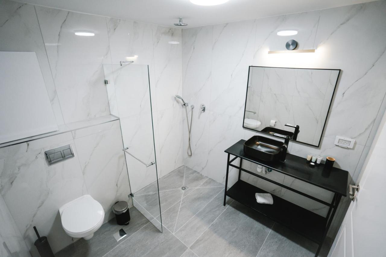 Unique Hotel Ashdod Eksteriør billede